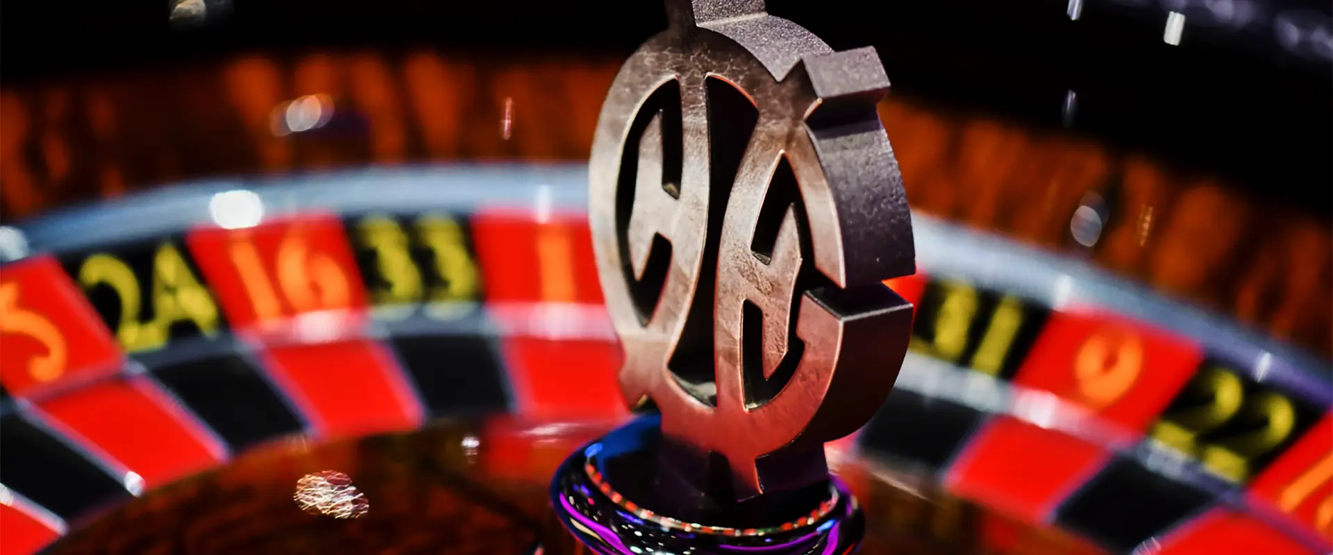 Winning moments montage at FunX: biggest jackpots and live thrills